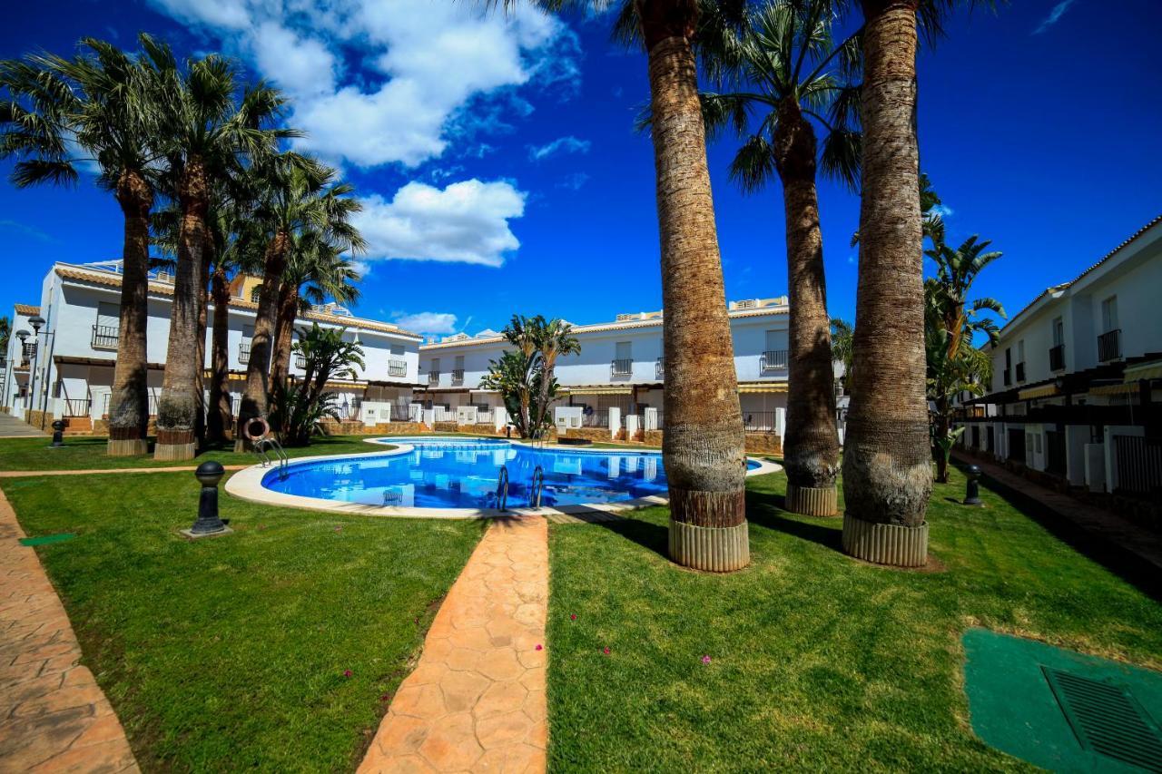 Adosado Con Jardin Y Piscina Palm Beach 86 Albert Villas Alcoceber Exterior photo